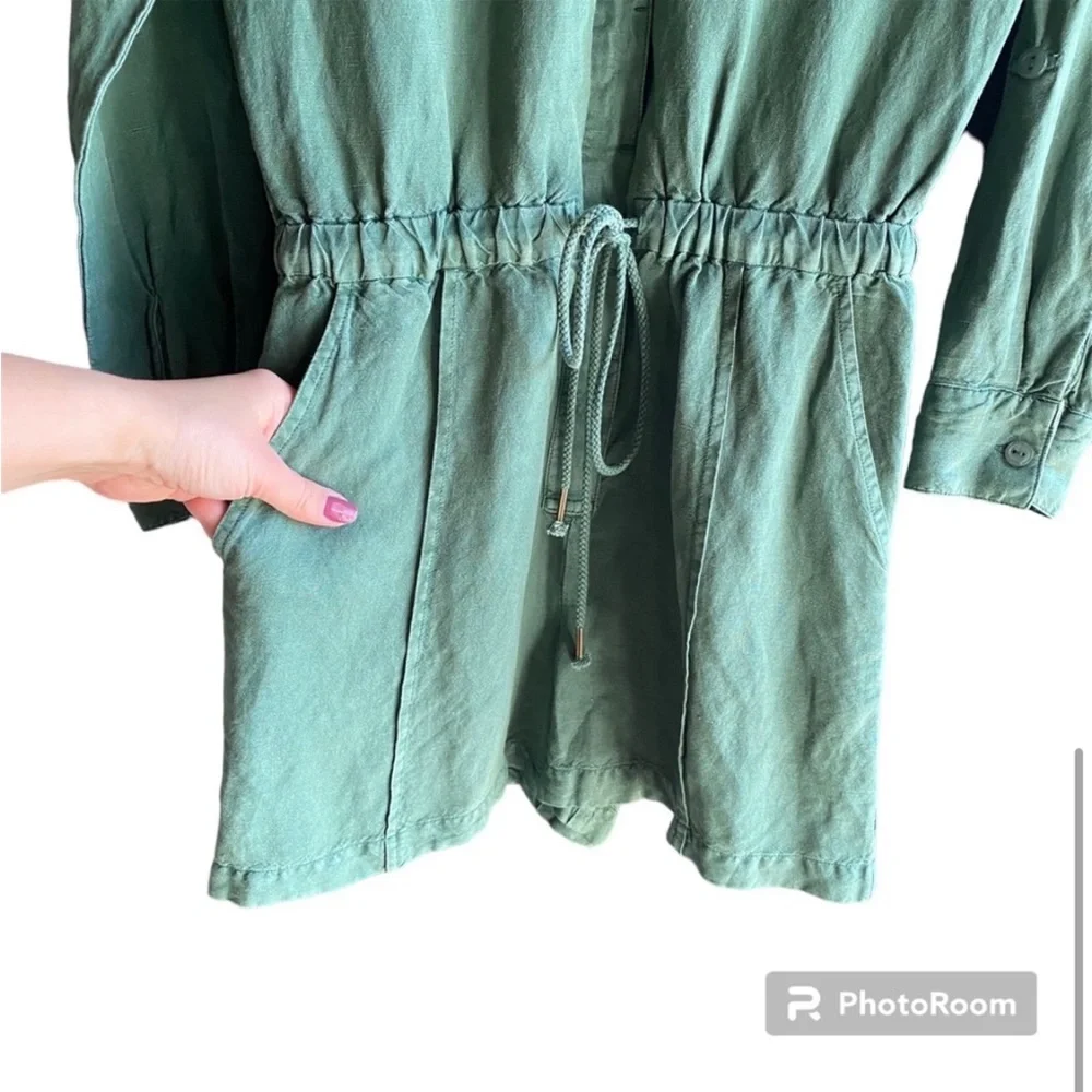 NWOT Young Fabulous & Broke YFB Lakeside Cargo Shorts Utility Romper Size small - Picture 7 of 15